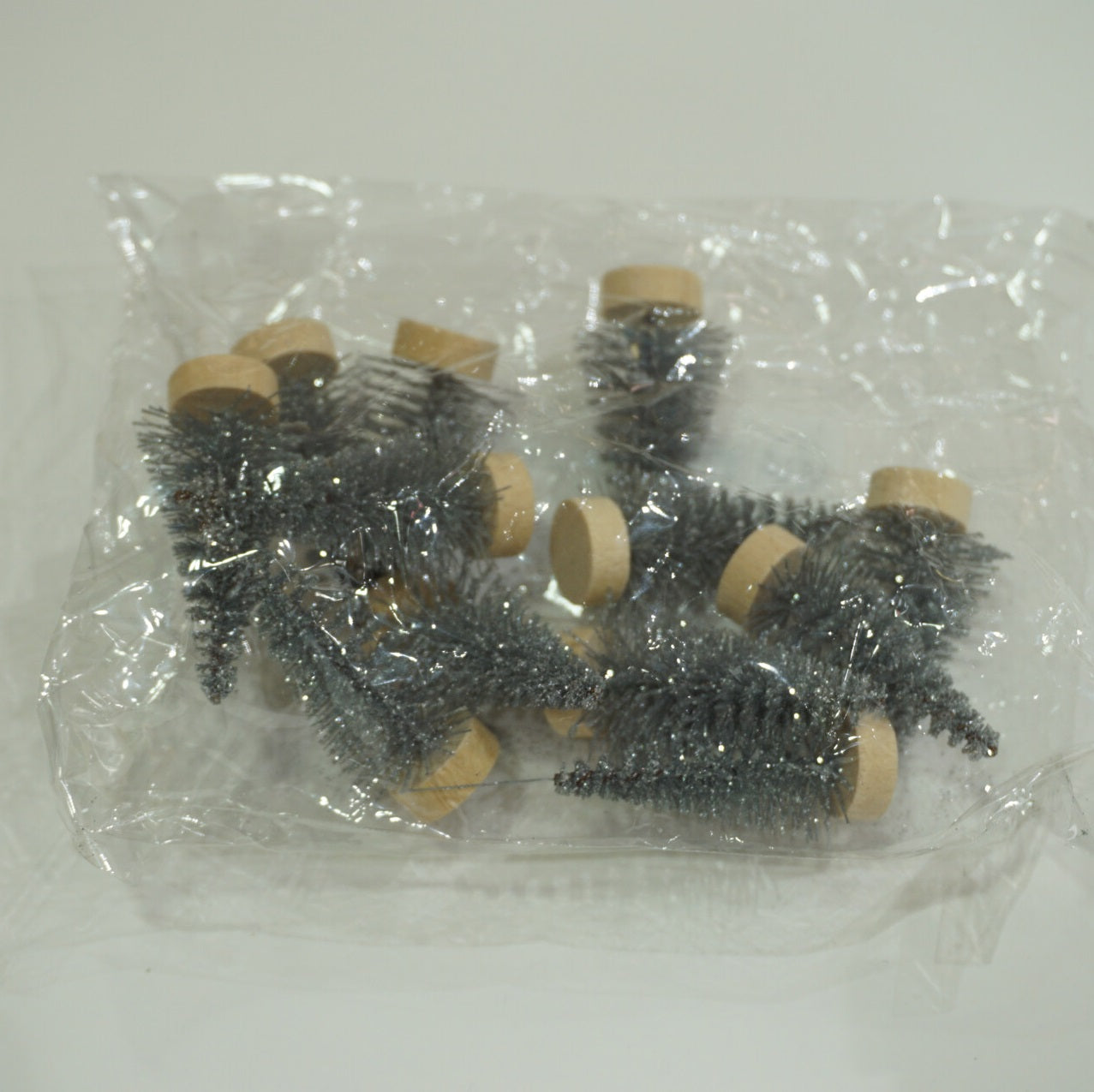 Mini Tannenbäumchen 12 Stück 4,5cm silber glitzer