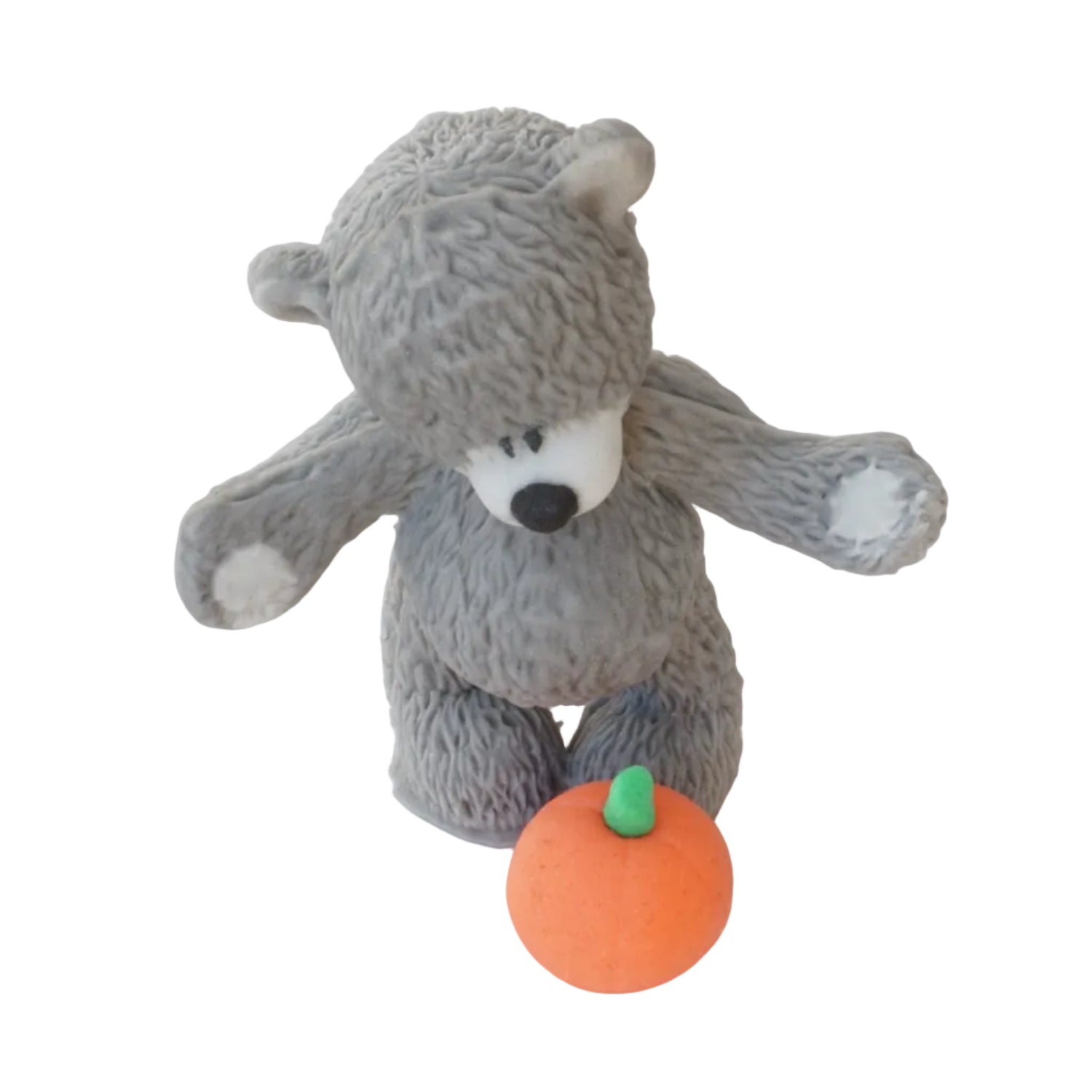 Knuddelbär stehend mit Kürbis