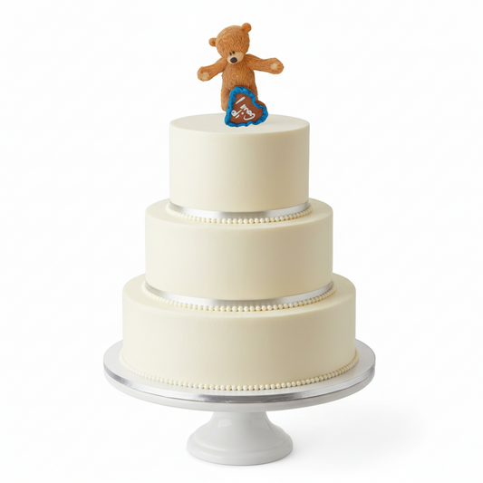 Knuddelbär stehend mit Lebkuchenherz – Tortendekoration